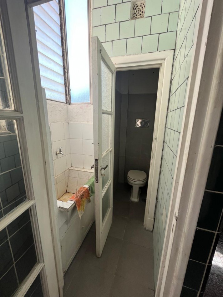 3 AMBIENTES CON LAVADERO BAÑO COMPLETO Y TOILETTE