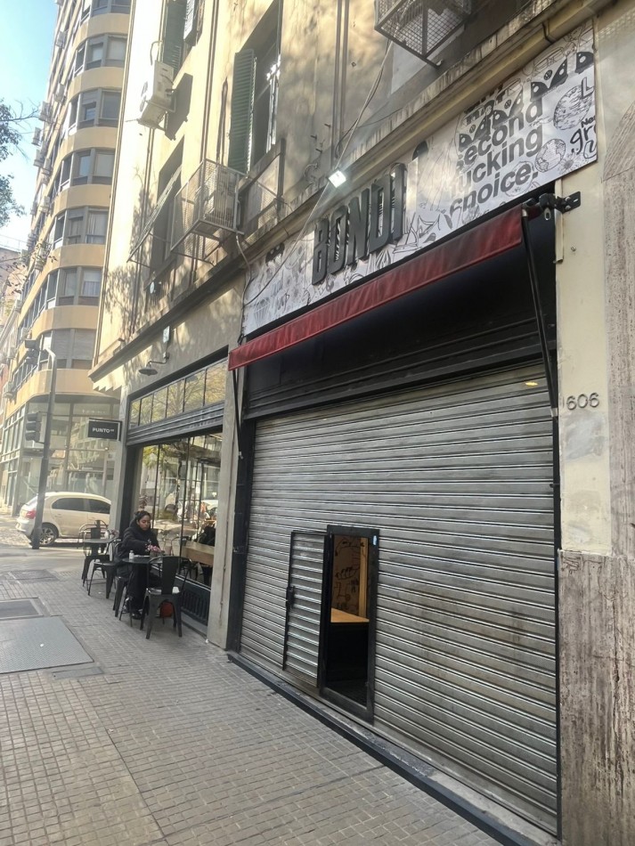 LOCAL COMERCIAL EN ZONA SAN TELMO