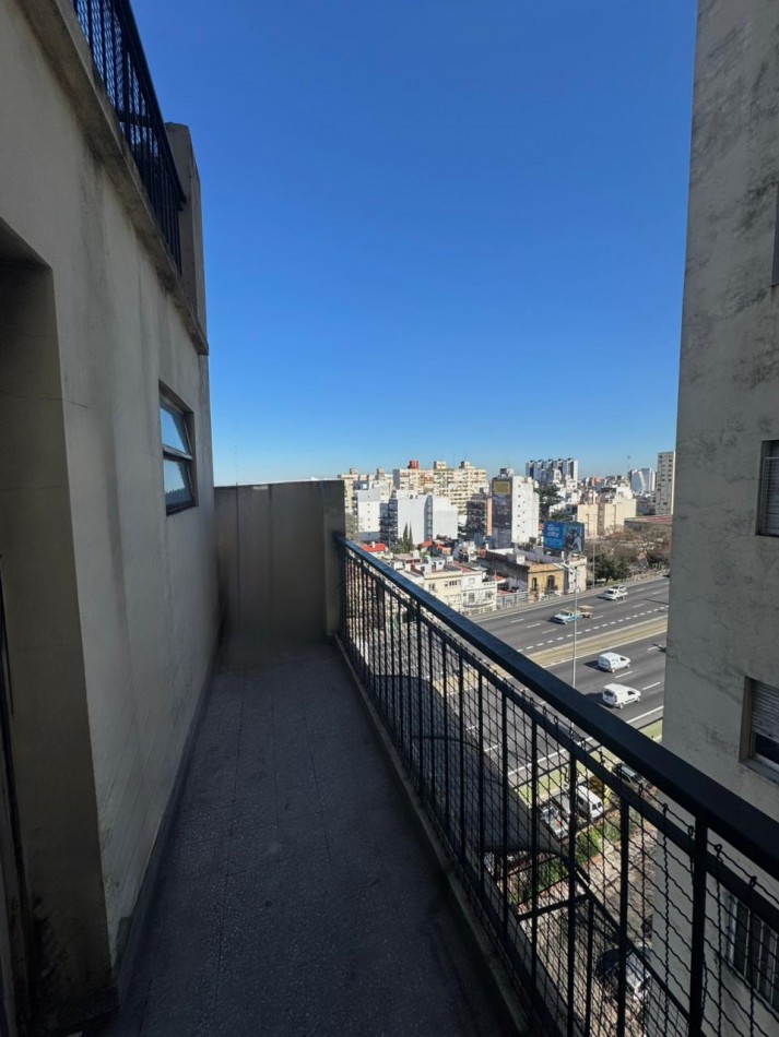 DOS BALCONES AV SAN JUAN Y AV ENTRE RIOS