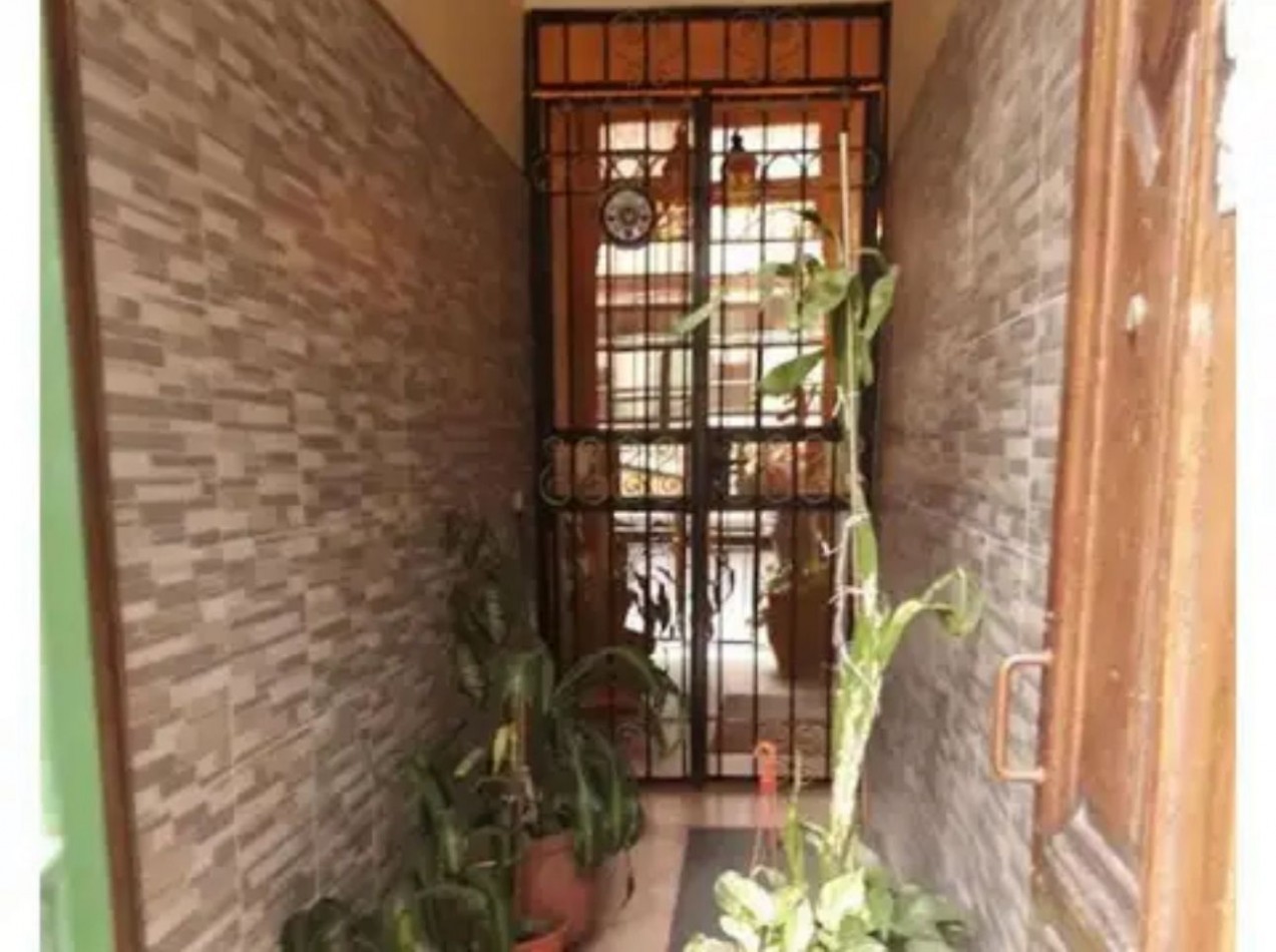 5 AMBIENTES SIN EXPENSAS CON ENTRADA PROPIA