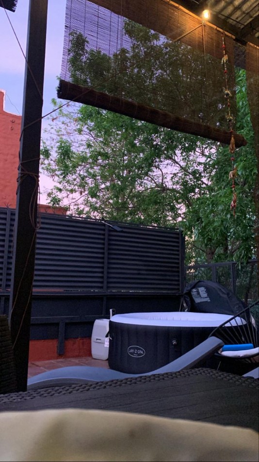 HERMOSA CASA RECICLADA A NUEVA TERRENO PROPIO