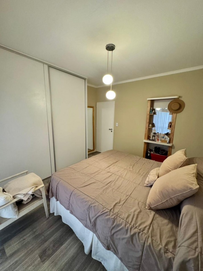 HERMOSA CASA RECICLADA A NUEVA TERRENO PROPIO