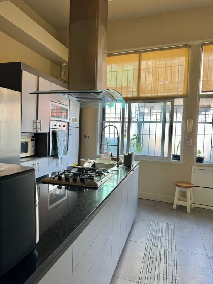 HERMOSA CASA RECICLADA A NUEVA TERRENO PROPIO
