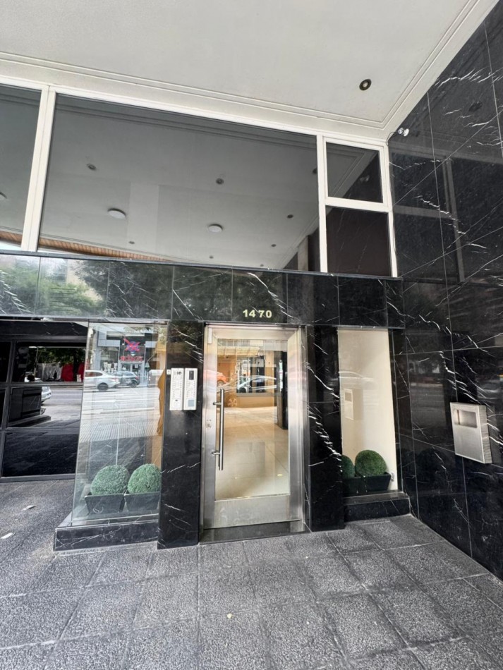 HERMOSO MONOAMBIENTE SOBRE AV. DIRECTORIO 