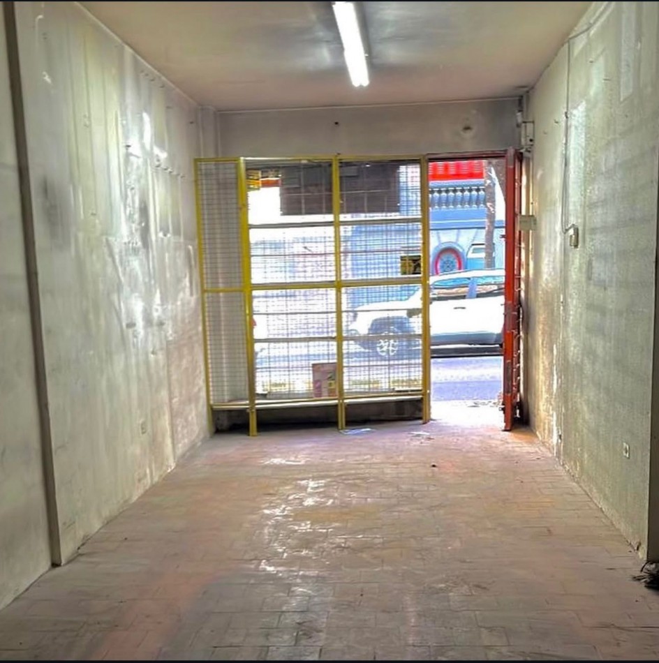 LOCAL COMERCIAL SIN EXPENSAS 2 PLANTAS