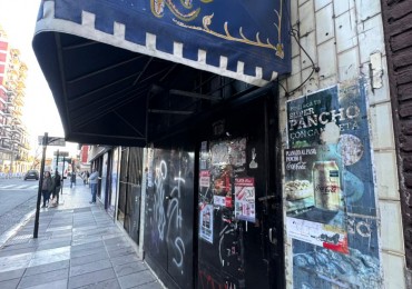 LOCAL COMERCIAL A LA CALLE ESQUINA AV. MONTES DE OCA